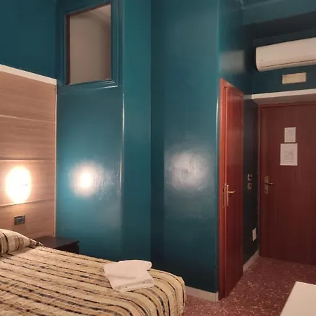 Milazzo Hotell 2*
