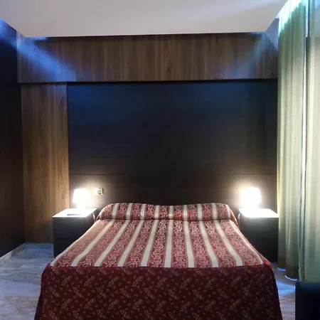 Hotell Milazzo Rom